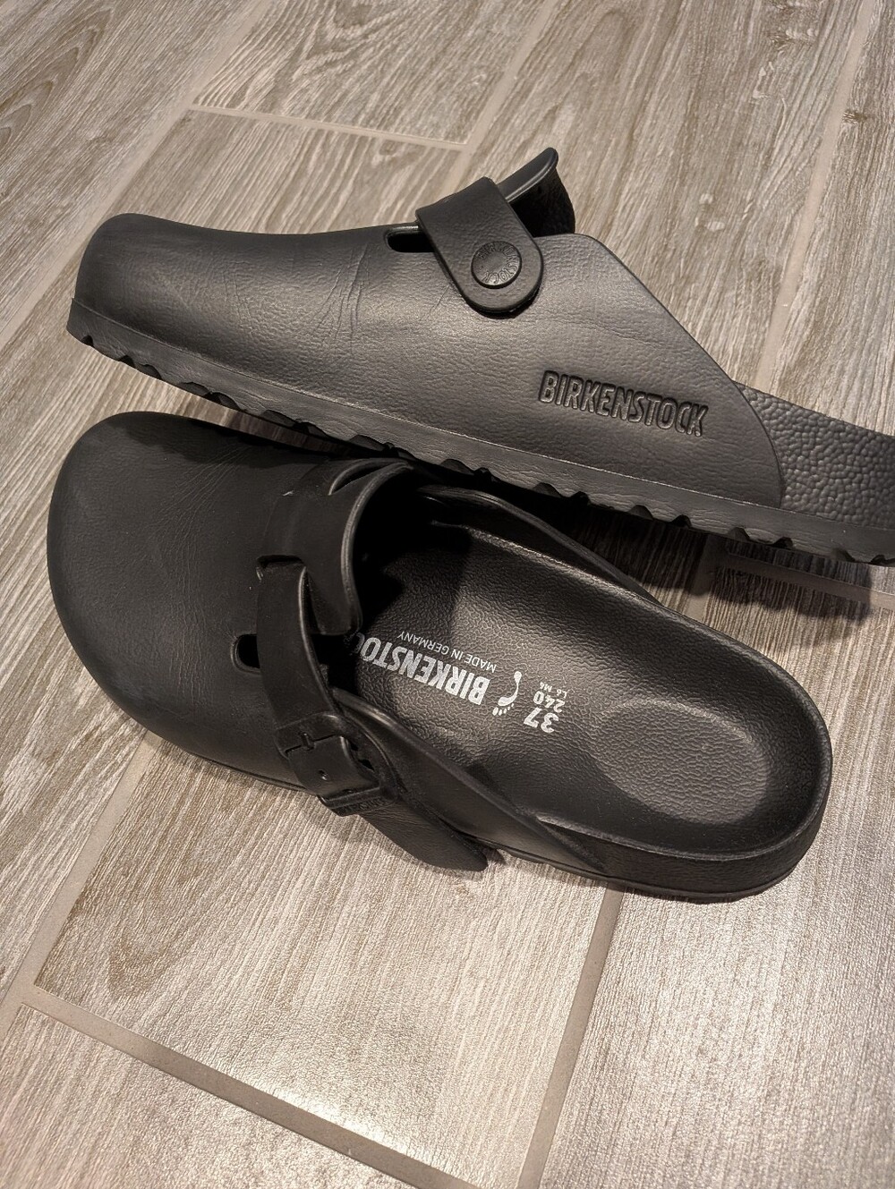 Birkenstock Adult Black EVA Clog Sandals with Adjustable Strap Men's 4 Women's 6